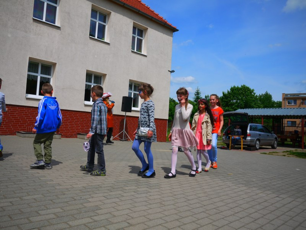 Dzień Dziecka w Gminie Lubsza. Pirackie zabawy w Michałowicach, Mąkoszycach i Czepielowicach.