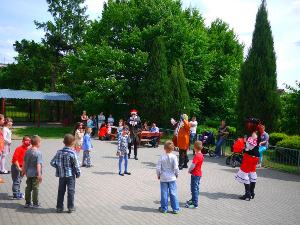 Dzień Dziecka w Gminie Lubsza. Pirackie zabawy w Michałowicach, Mąkoszycach i Czepielowicach.