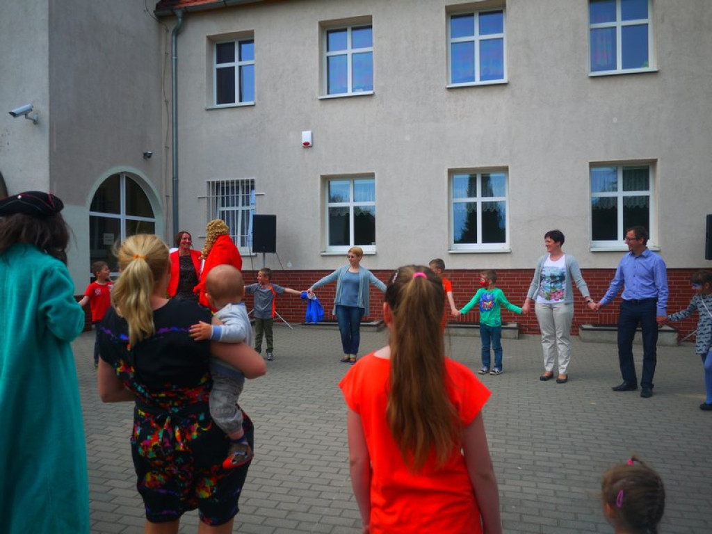 Dzień Dziecka w Gminie Lubsza. Pirackie zabawy w Michałowicach, Mąkoszycach i Czepielowicach.