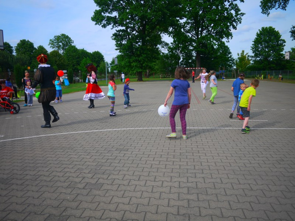 Dzień Dziecka w Gminie Lubsza. Pirackie zabawy w Michałowicach, Mąkoszycach i Czepielowicach.