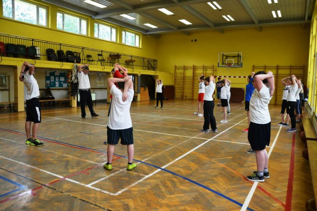 Lekcja WF-u z Maciejem Zielińskim