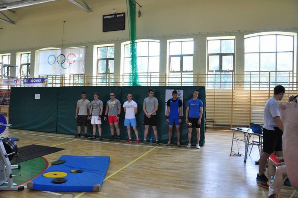 Pierwsze zawody w Wyciskaniu Sztangi Leżąc