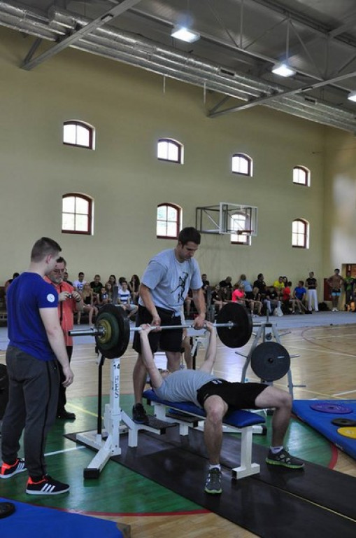 Pierwsze zawody w Wyciskaniu Sztangi Leżąc