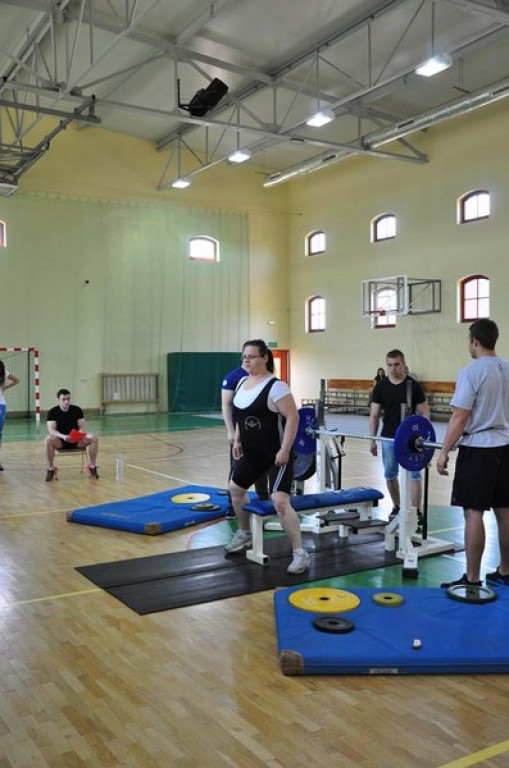 Pierwsze zawody w Wyciskaniu Sztangi Leżąc