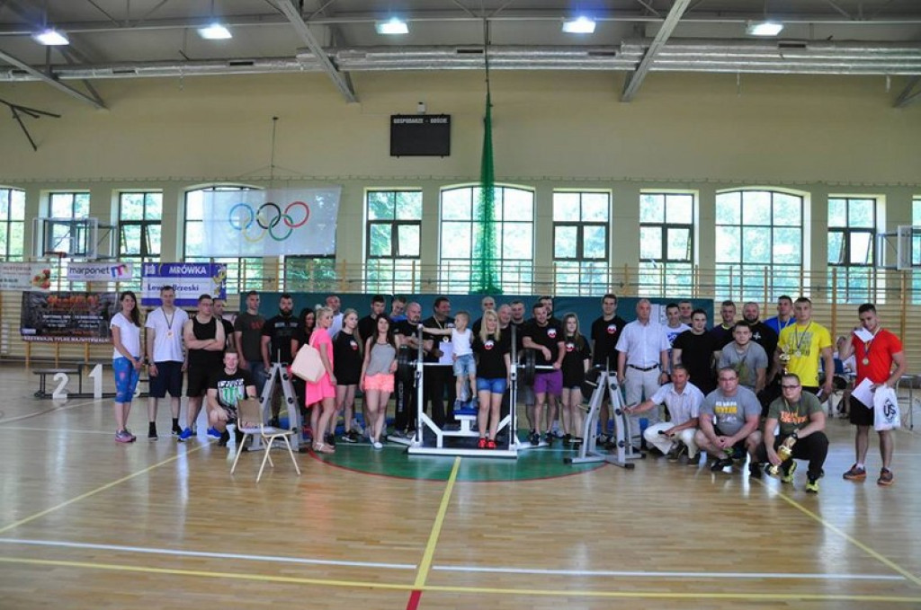 Pierwsze zawody w Wyciskaniu Sztangi Leżąc