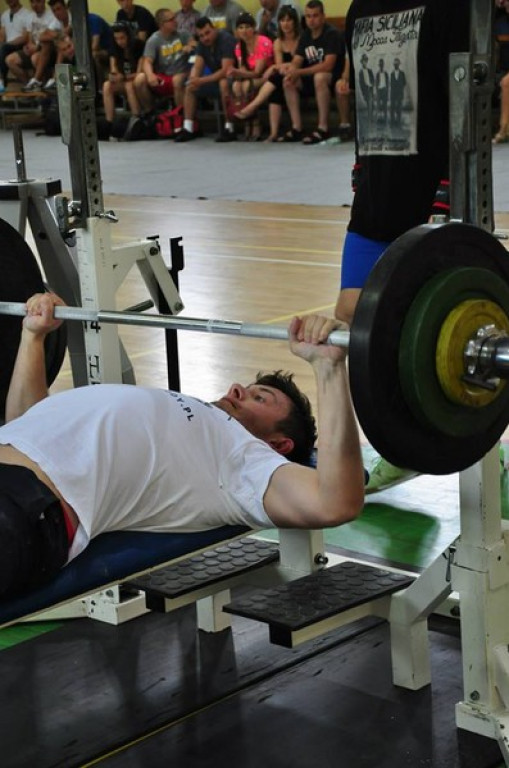 Pierwsze zawody w Wyciskaniu Sztangi Leżąc