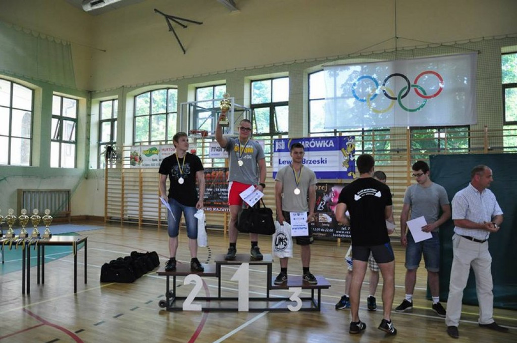 Pierwsze zawody w Wyciskaniu Sztangi Leżąc