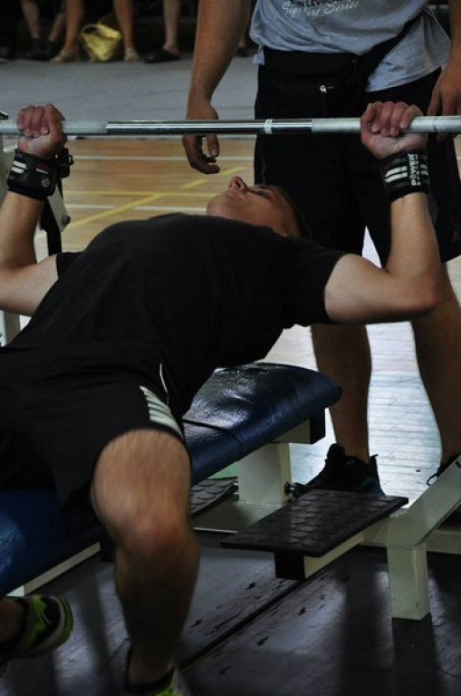 Pierwsze zawody w Wyciskaniu Sztangi Leżąc