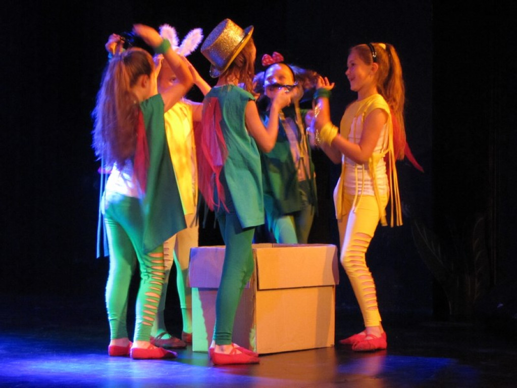 Wróżki ze Skarbimierza na scenie BCK