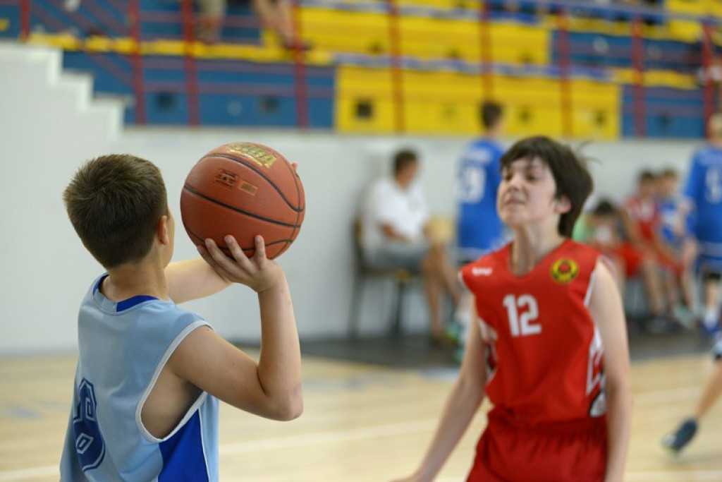 Koszykarski memoriał Elżbiety Marchewki