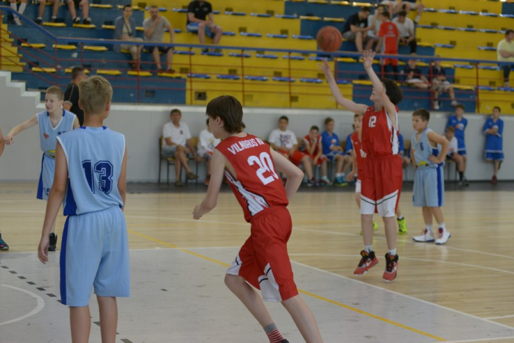 Koszykarski memoriał Elżbiety Marchewki