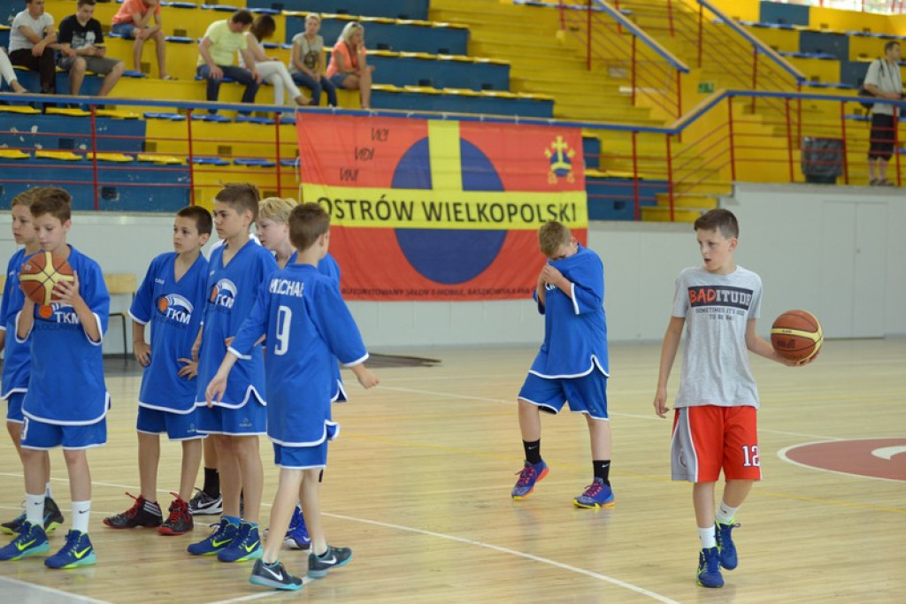 Koszykarski memoriał Elżbiety Marchewki