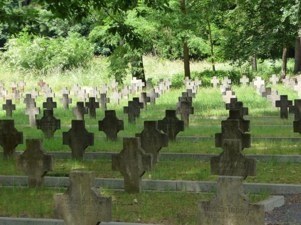 Młodzież II LO w Brzegu na obozie 