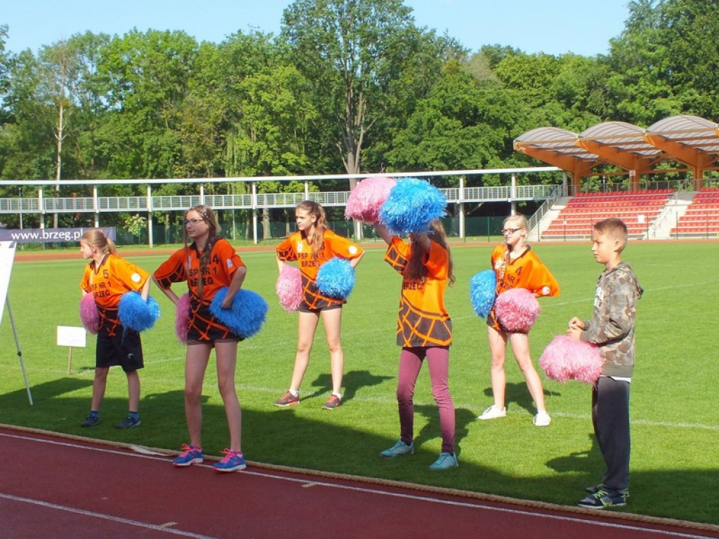 OLIMPIADA LEKKOATLETYCZNA W JEDYNCE