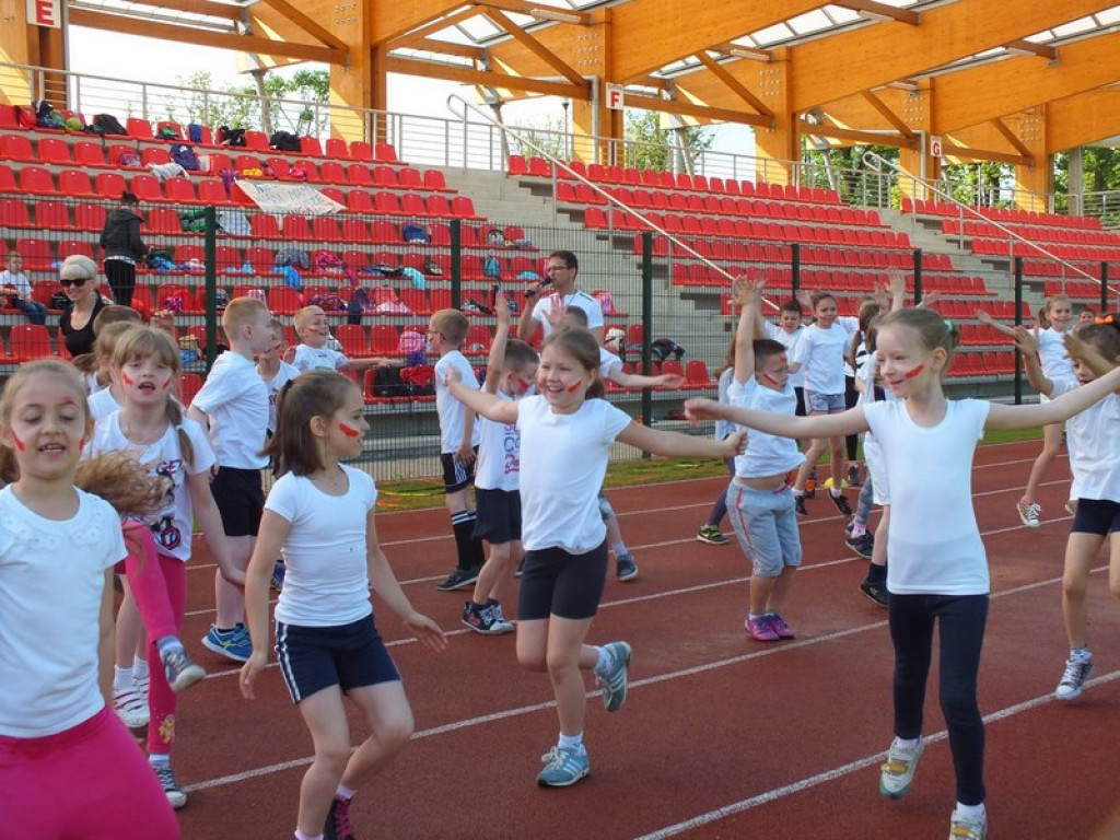 OLIMPIADA LEKKOATLETYCZNA W JEDYNCE