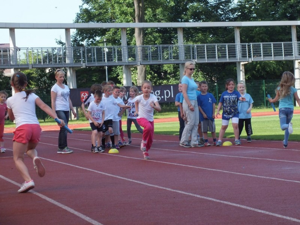 OLIMPIADA LEKKOATLETYCZNA W JEDYNCE
