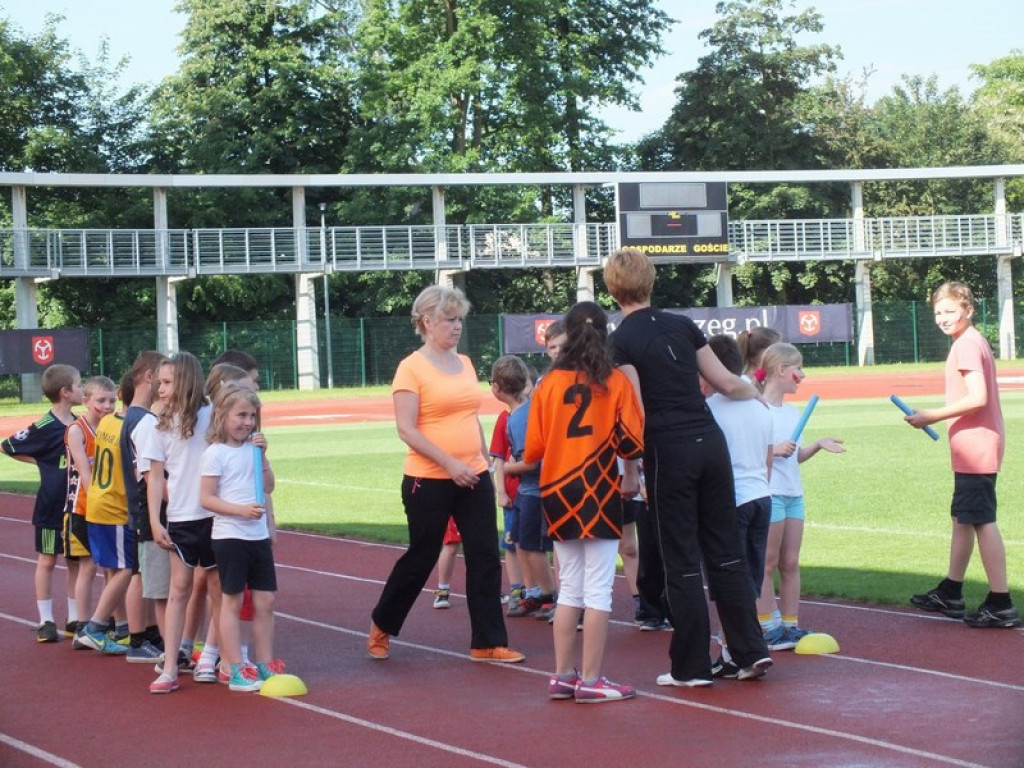 OLIMPIADA LEKKOATLETYCZNA W JEDYNCE