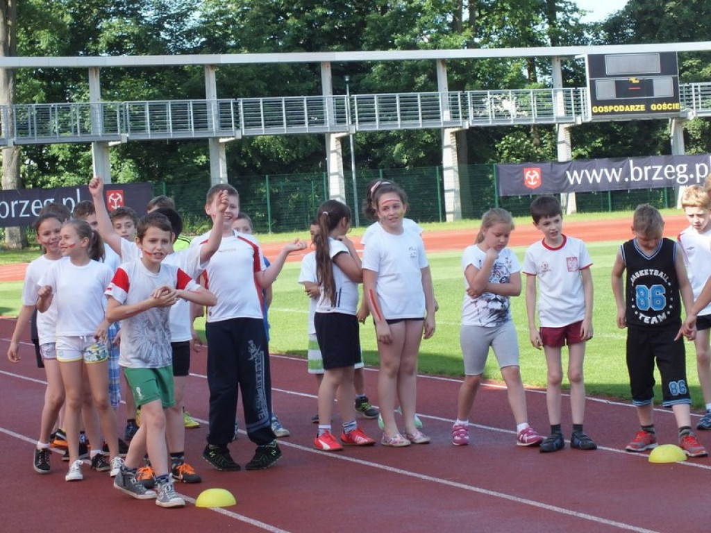 OLIMPIADA LEKKOATLETYCZNA W JEDYNCE