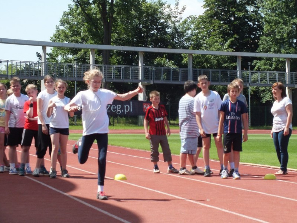 OLIMPIADA LEKKOATLETYCZNA W JEDYNCE