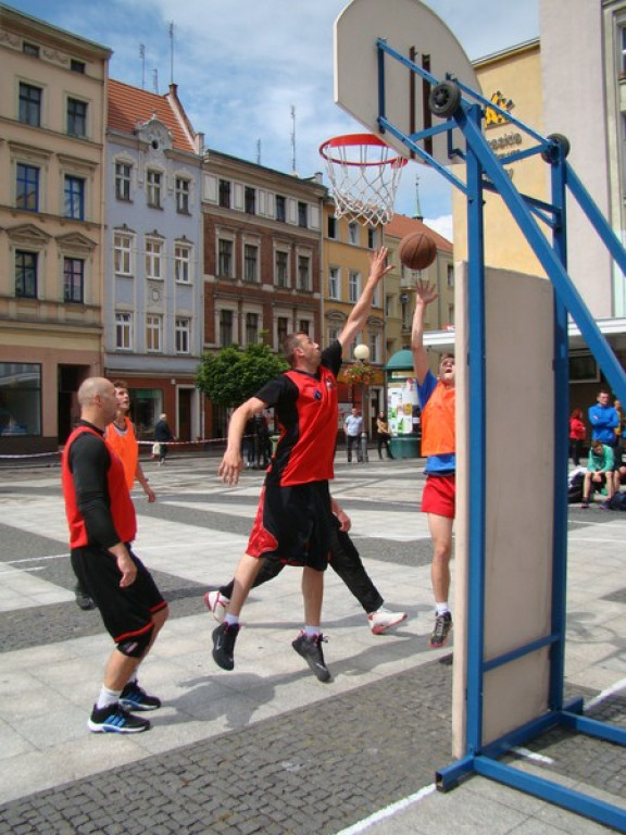 XX Streetball Brzeg - wyniki spotkań i fotorelacja