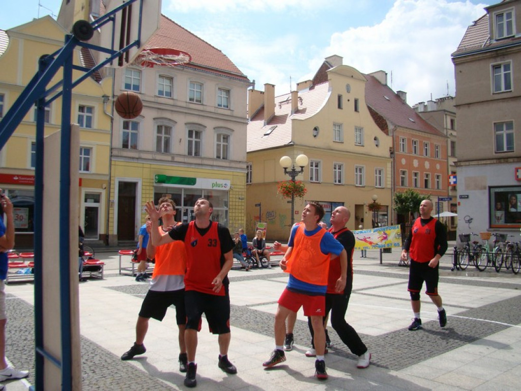 XX Streetball Brzeg - wyniki spotkań i fotorelacja