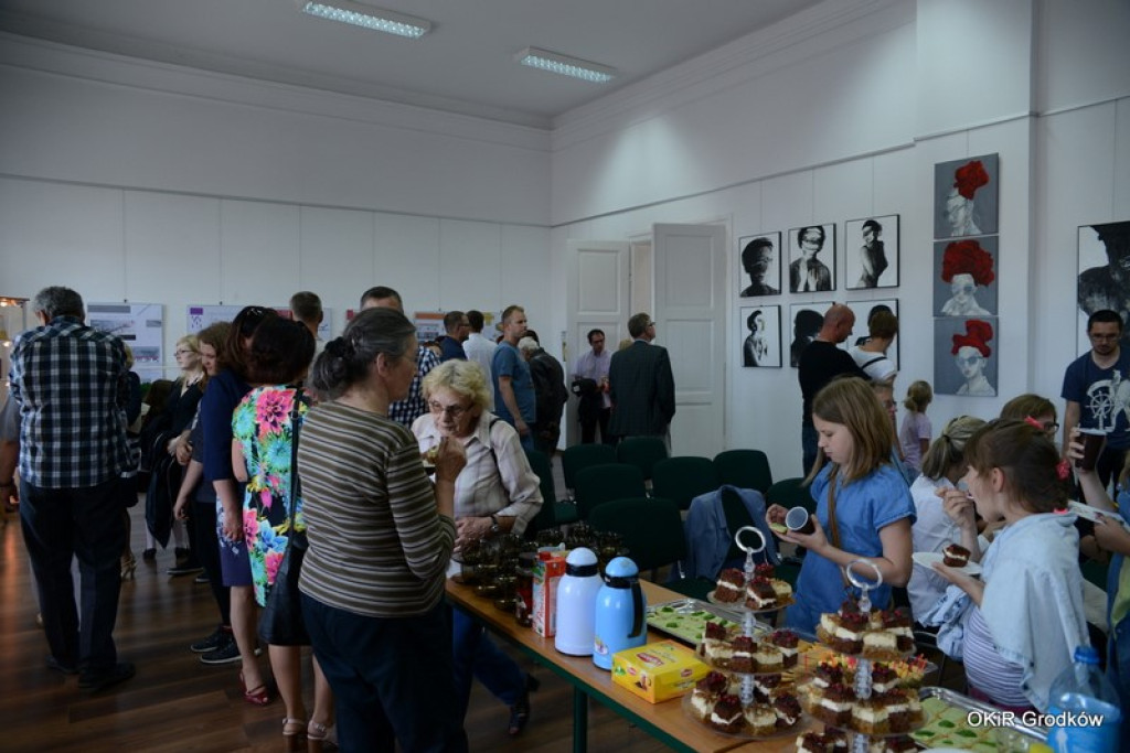 Wernisaż grodkowskich artystek