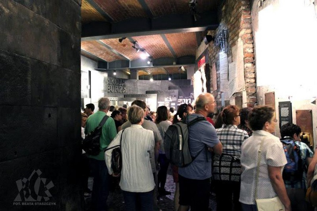 Po Warszawie do Krasiejowa. Wycieczki z Punktem Informacji Turystycznej w Brzegu