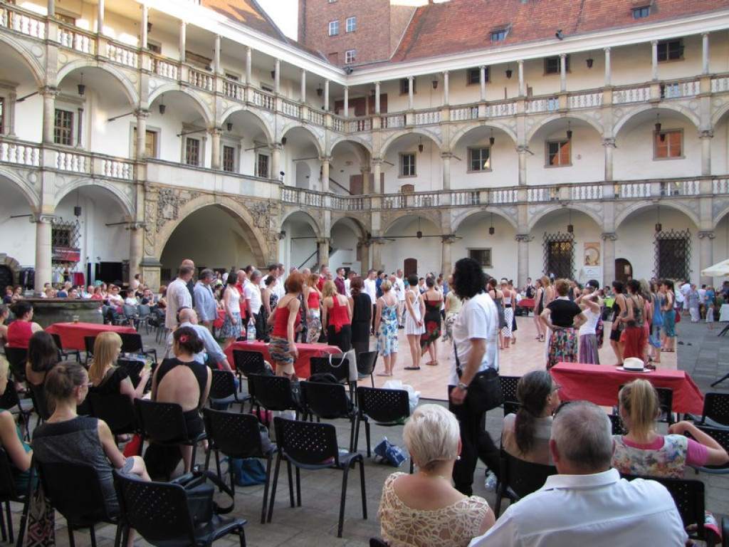 Całonocna milonga na zamku - Festiwal Tanga Argentyńskiego rozpoczęty!