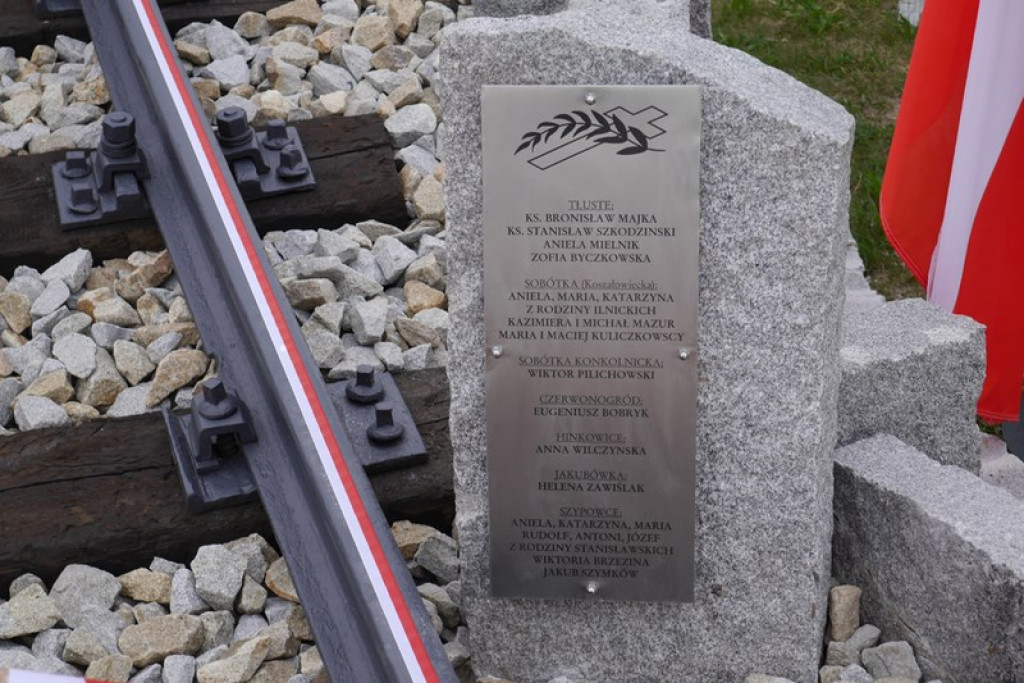 Uroczystości związane z 70-tą rocznicą Wysiedleń Polaków z Kresów Wschodnich w Tarnowcu (FOTORELACJA)