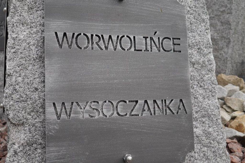 Uroczystości związane z 70-tą rocznicą Wysiedleń Polaków z Kresów Wschodnich w Tarnowcu (FOTORELACJA)