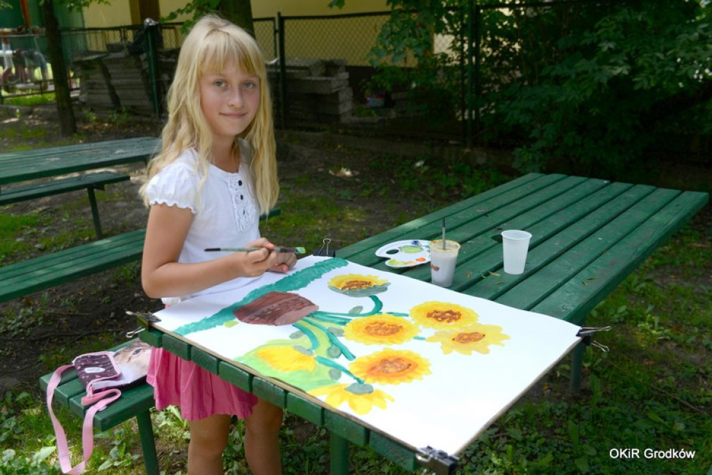 Wakacyjne Warsztaty Plastyczne dla dzieci i młodzieży w Grodkowie