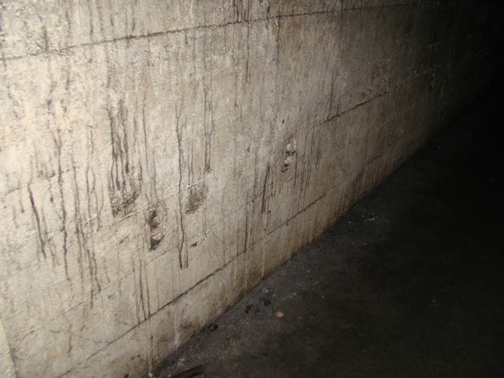 Schron przy fosie ma ponad 80 m długości [wideo]