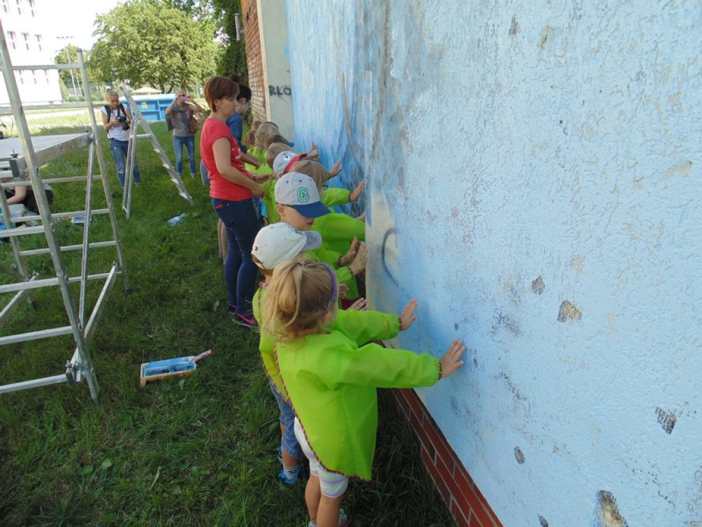 Oczyma Graffiti 2015: Kosmos na Słowiańskiej
