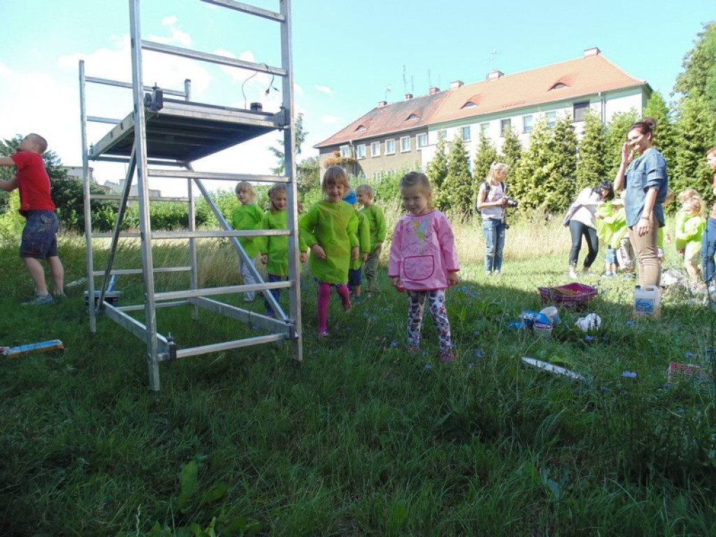 Oczyma Graffiti 2015: Kosmos na Słowiańskiej