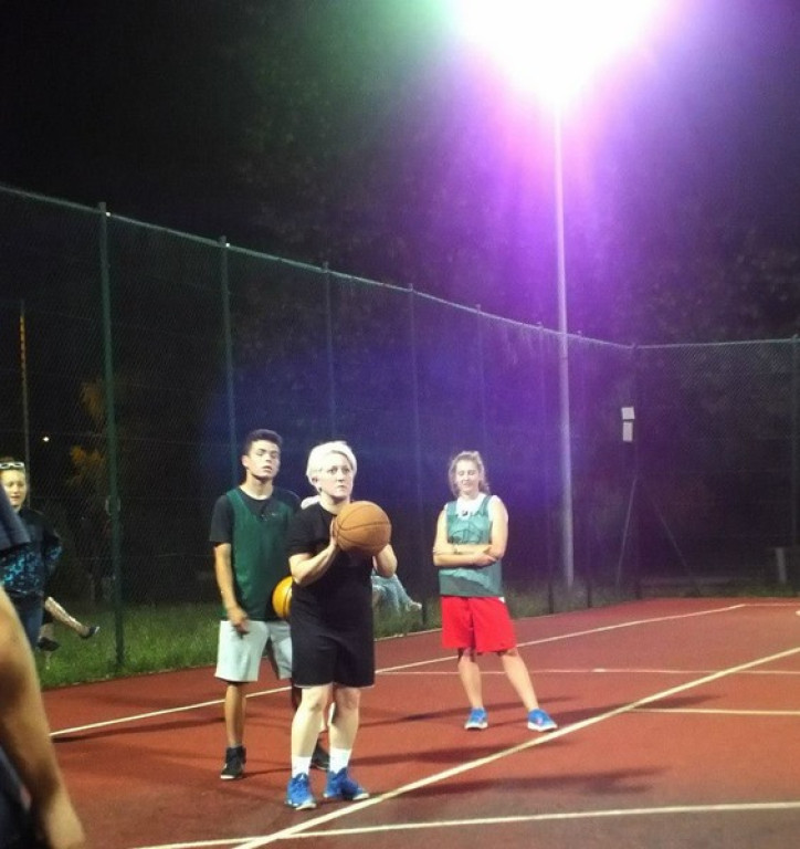 Nocne święto koszykówki