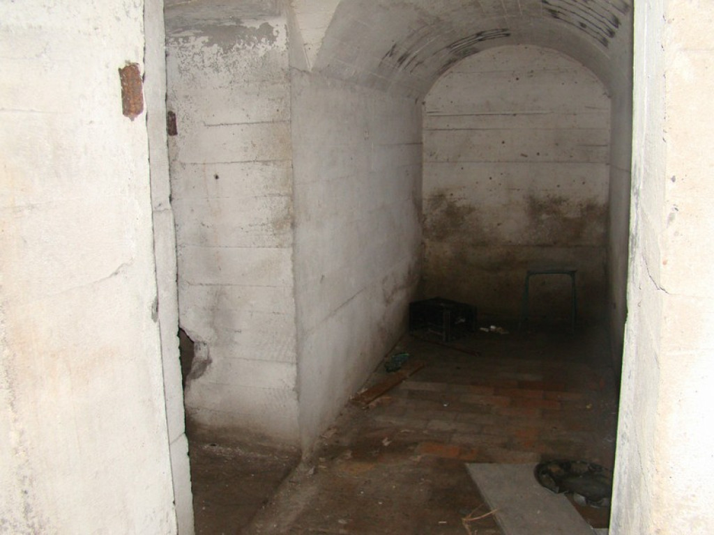 Korytarze w schronie na Starych Koszarach jeszcze dłuższe [video]