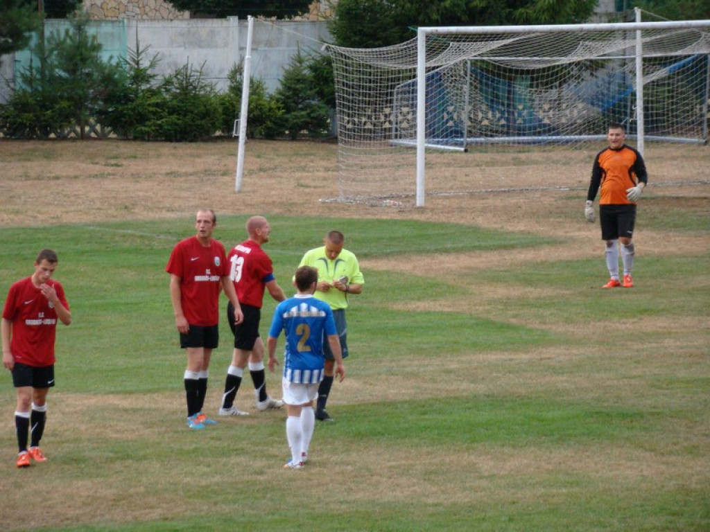 Lewin - Starowice - relacja na żywo z II. połowy - gospodarze wygrali 1:0