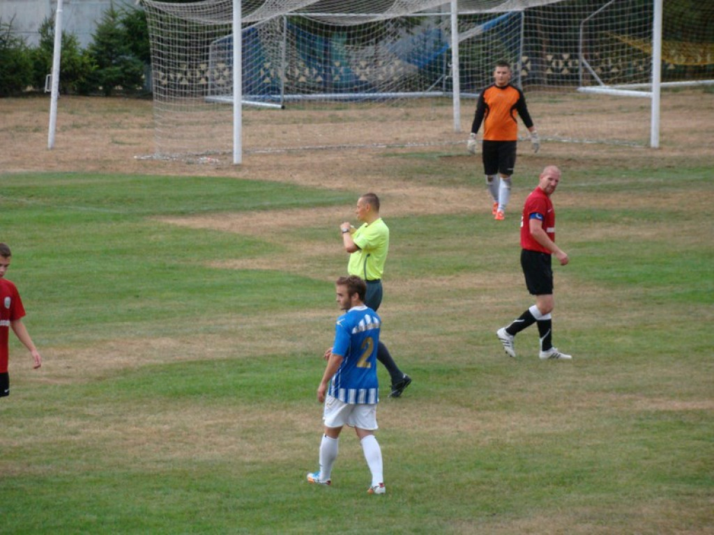 Lewin - Starowice - relacja na żywo z II. połowy - gospodarze wygrali 1:0