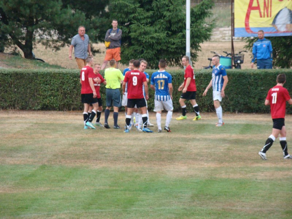 Lewin - Starowice - relacja na żywo z II. połowy - gospodarze wygrali 1:0