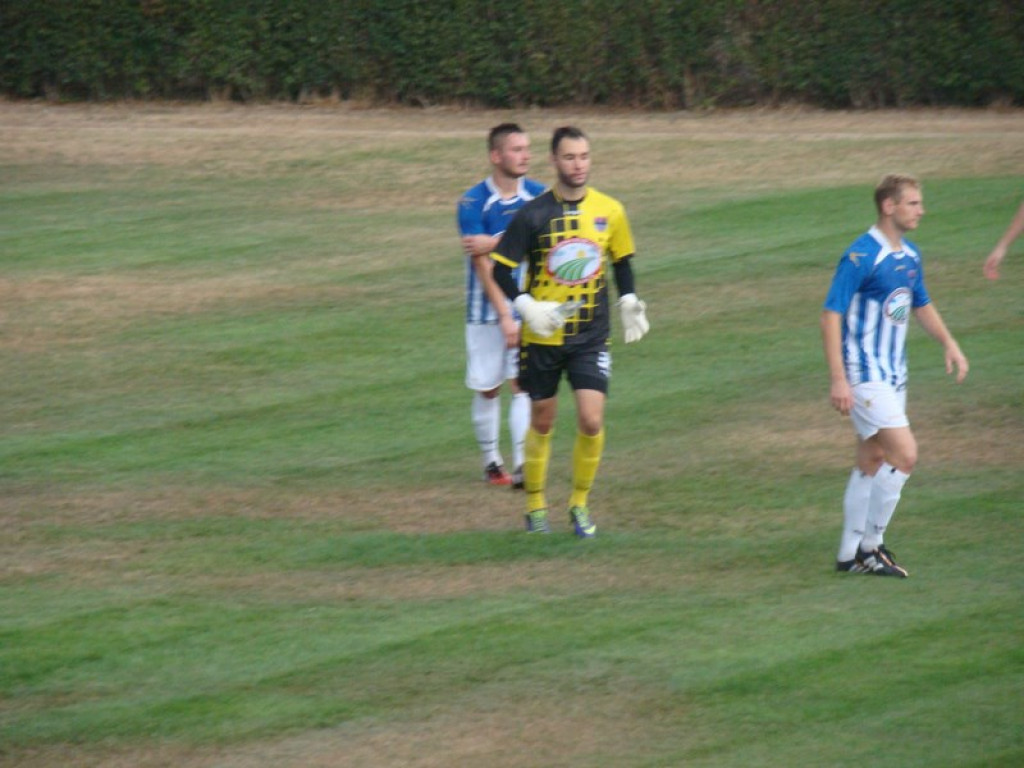 Lewin - Starowice - do przerwy 1:0 dla Olimpii