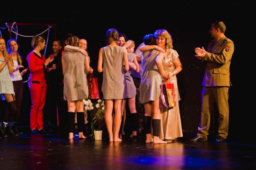 Widowiska premierowe Klubu 1 Pułku Saperów: 