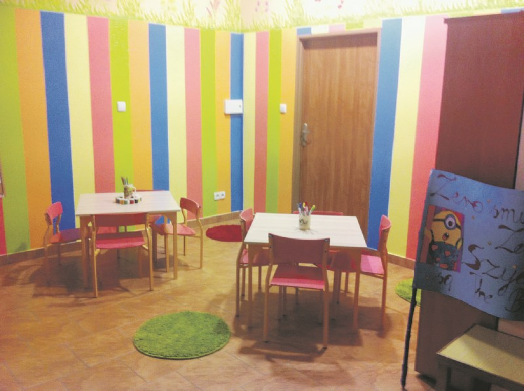 Tęczowa świetlica dzięki Fundacji Orange