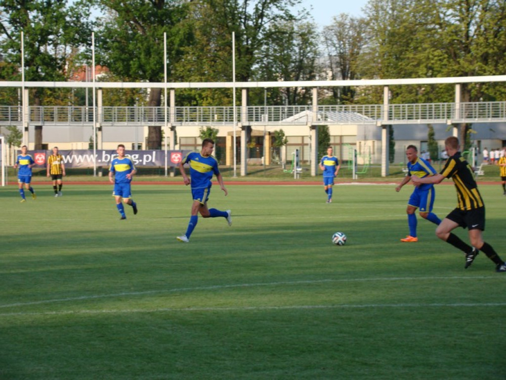 Stal Brzeg - MKS Gogolin - zadecydował karny w 94` minucie