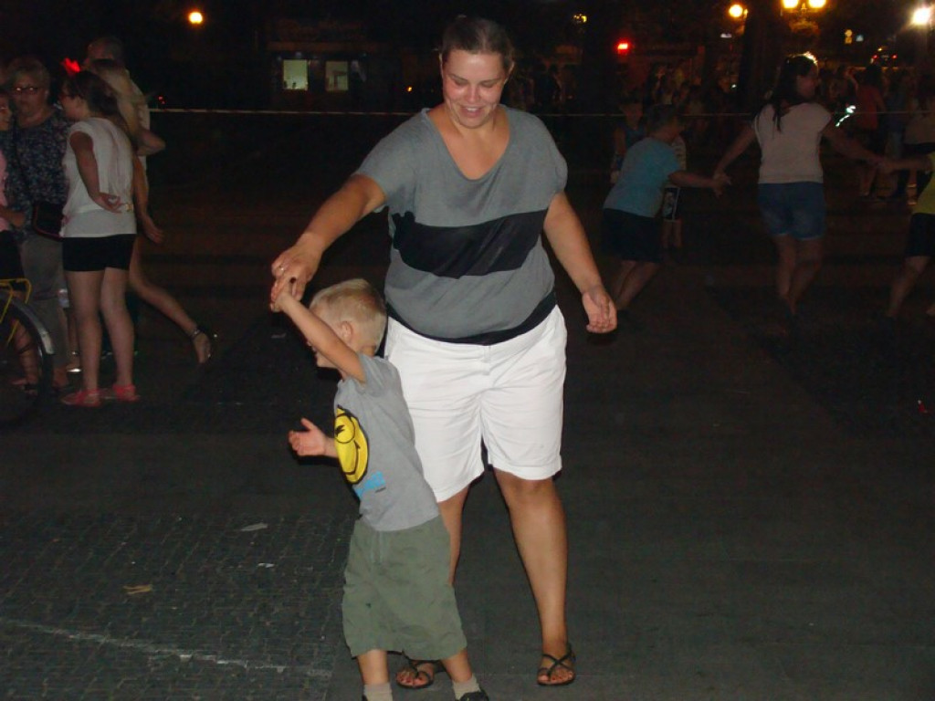 Dyskoteka na Placu Polonii Amerykańskiej