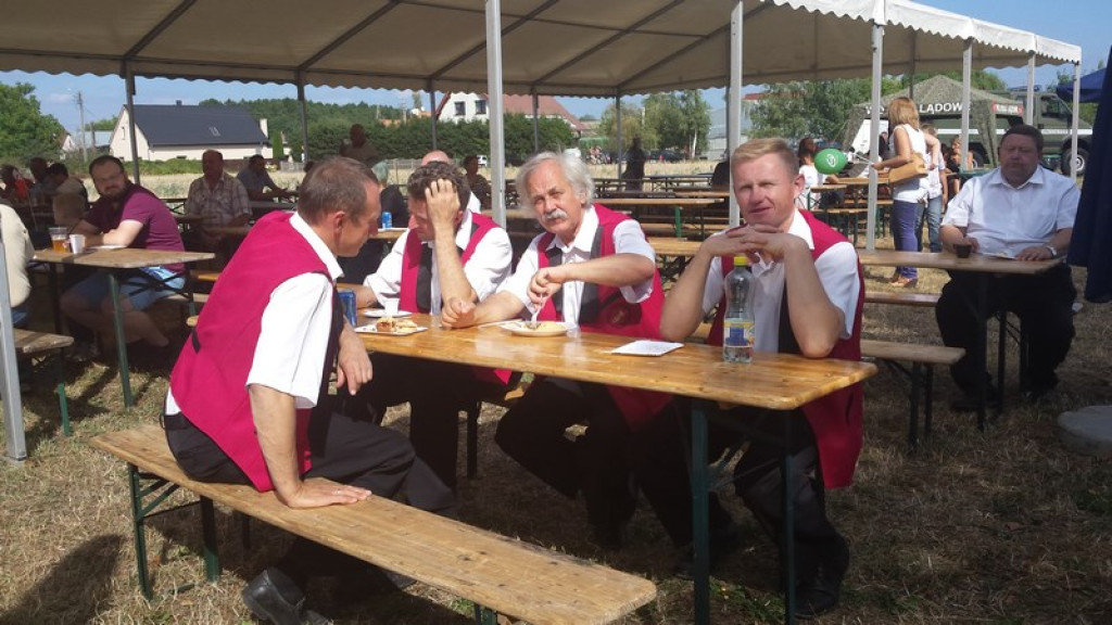 Dożynki Gminne w Zielęcicach    [fotorelacja]