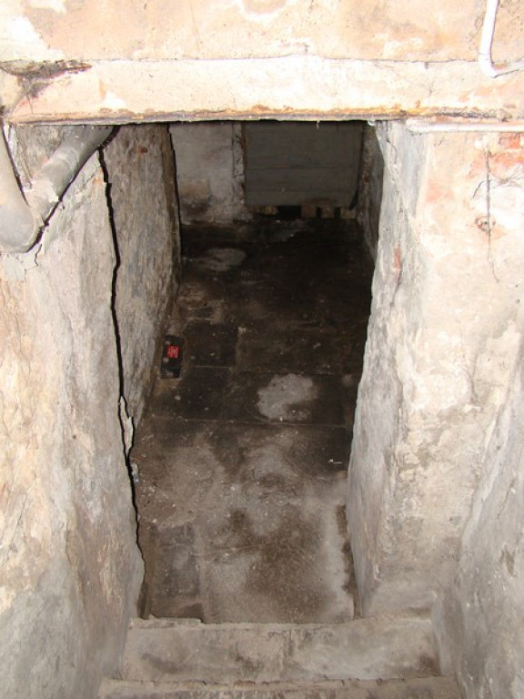 Podziemna piekarnia w Brzegu? Co kryją piwnice przy ul. Zakonnic?