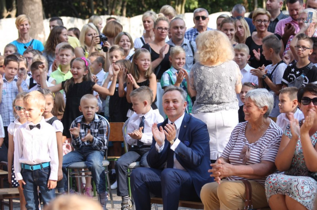 Nowy rok szkolny w Brzegu. Mamy 515 pierwszoklasistów!