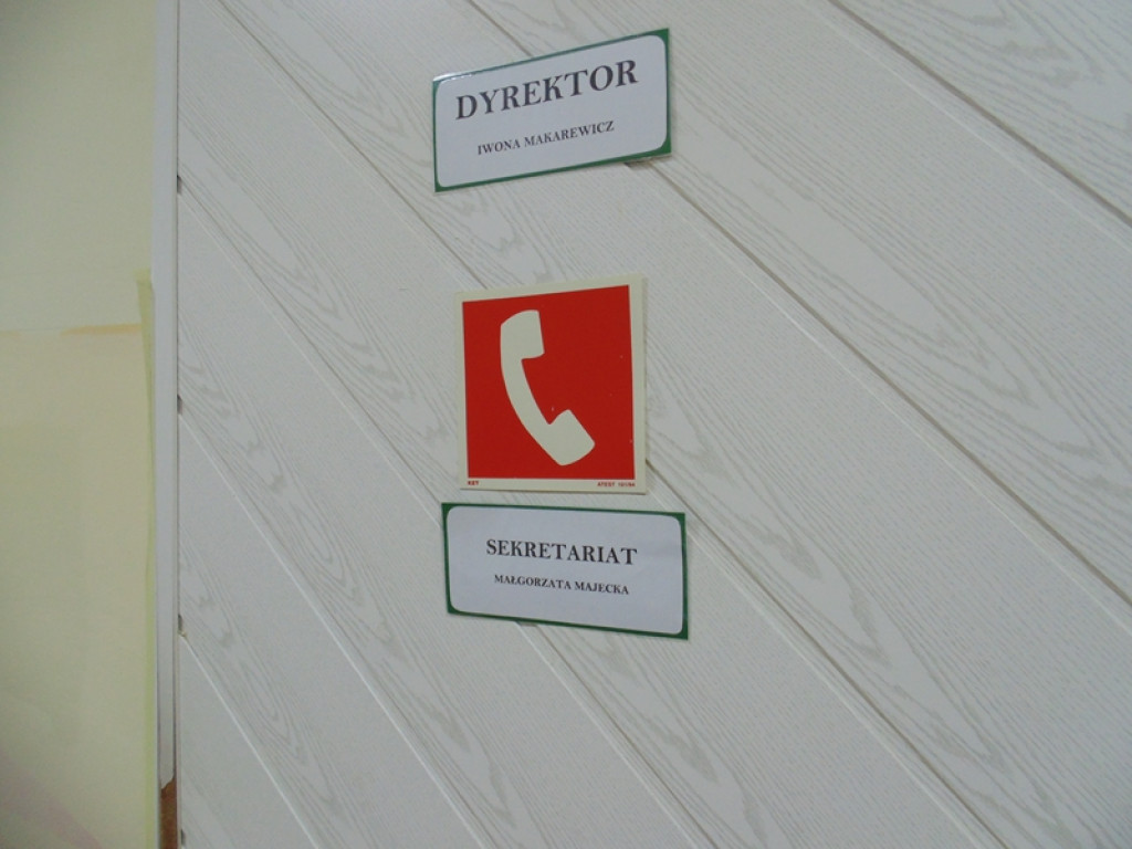 Brzeg: Rodzice spali pod przedszkolem, by dziecko zostało przyjęte do placówki