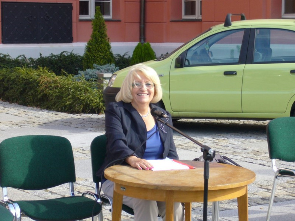 Narodowe czytanie w Grodkowie