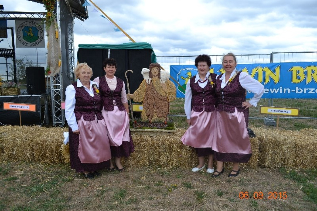 Lewin Brzeski - Gminne Święto Plonów w Sarnach Małych